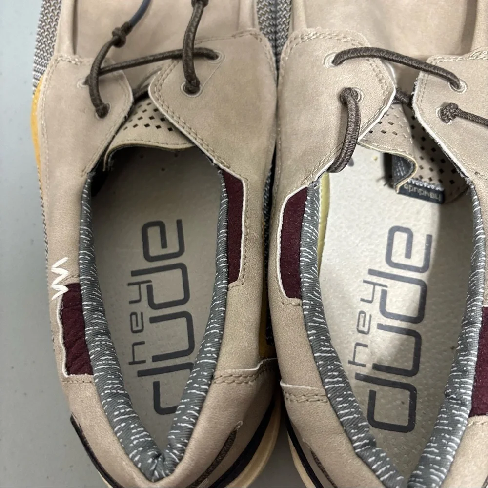 Hey Dude Welsh Grip Sand Men's Slip On Boat Shoes Loafers Size 13 Neutral